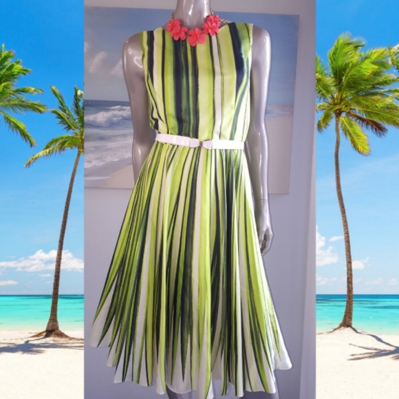 ◇$3,700 OSCAR DE LA RENTA STUNNING GREEN SILK PALM LEAF DRESS US 2, 6 - Picture 1 of 10